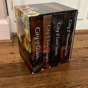 The Mortal Instruments Box Set, Books 3 - 6, Hardcover